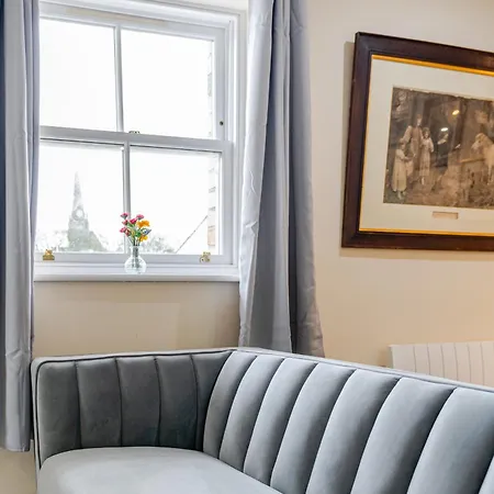 John Dalton House شقة