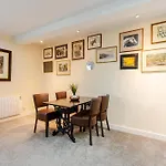 John Dalton House 公寓