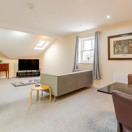 Apartment John Dalton House *
